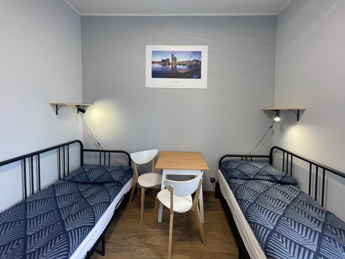 Bp Hostel Гдиня Екстериор снимка